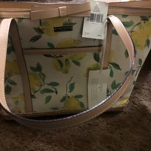 New Kate spade bag with tag